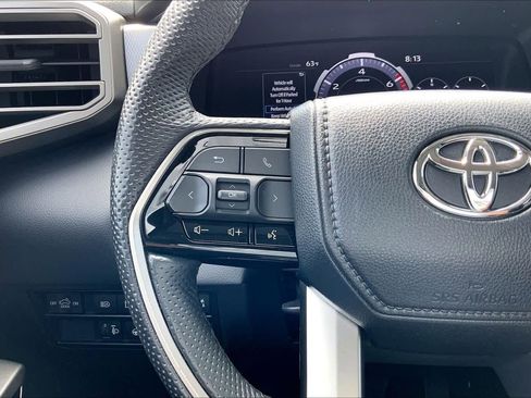 Used 2024 Toyota Tundra Limited AWD/4WD image 23