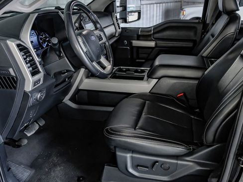 Used 2021 Ford F250 Lariat w/ Lariat Value Package image 15