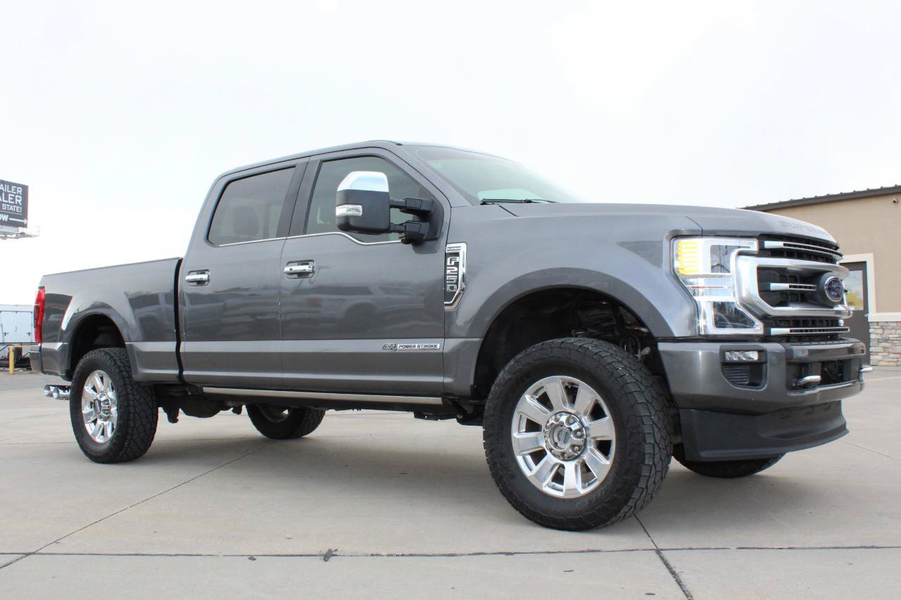 Used 2021 Ford F250 Platinum w/ FX4 Off-Road Package AWD/4WD image 29