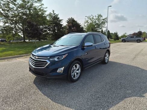Used 2020 Chevrolet Equinox Premier FWD image 1