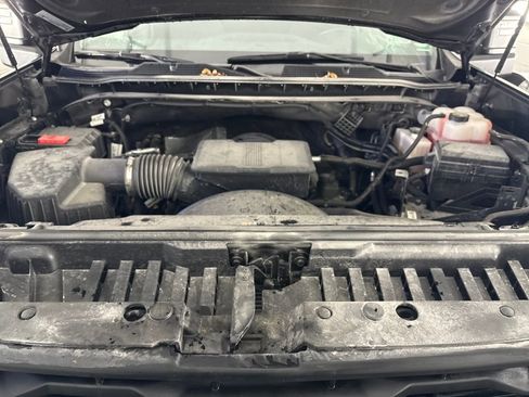 Used 2024 Chevrolet Silverado 2500 Custom w/ Custom Value Package image 28