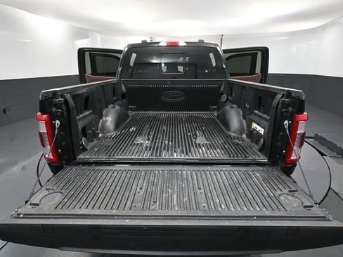 Used 2022 Ford F150 Lariat w/ Equipment Group 502A High image 49