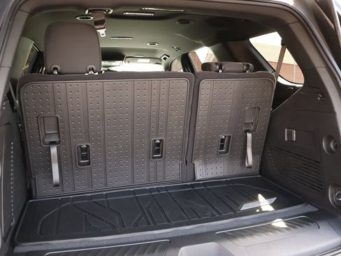 New 2026 Chevrolet Tahoe LS image 21