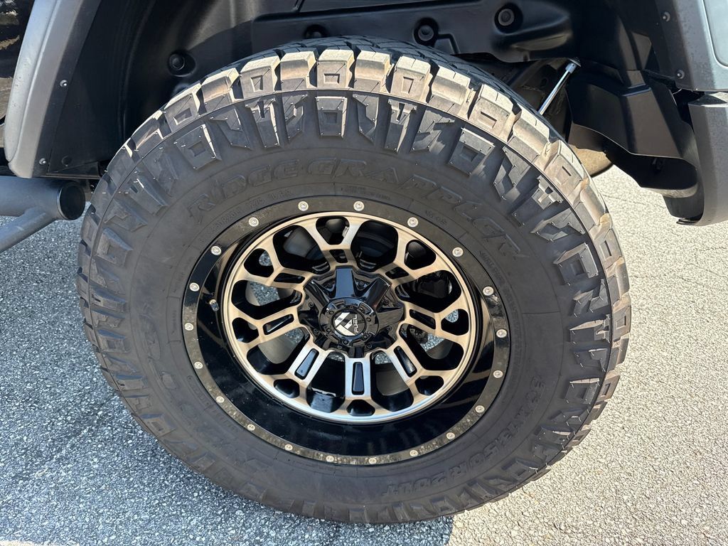Used 2019 Jeep Wrangler Unlimited Rubicon AWD/4WD image 20