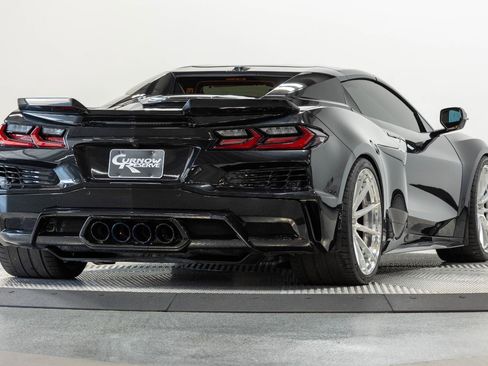 Used 2024 Chevrolet Corvette Z06 RWD image 19