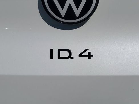 New 2025 Volkswagen ID.4 Pro S image 7