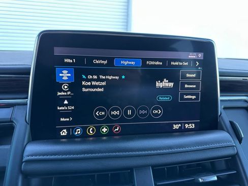 Used 2021 Chevrolet Tahoe Z71 w/ Z71 Off-Road Package image 21