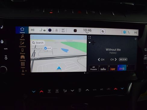 New 2026 Jeep Grand Cherokee Altitude AWD/4WD image 17