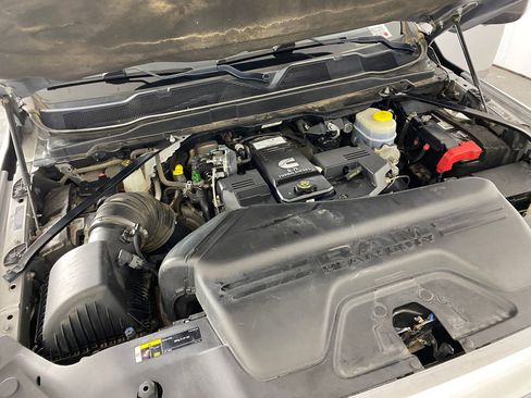 Used 2022 RAM 2500 Laramie image 31
