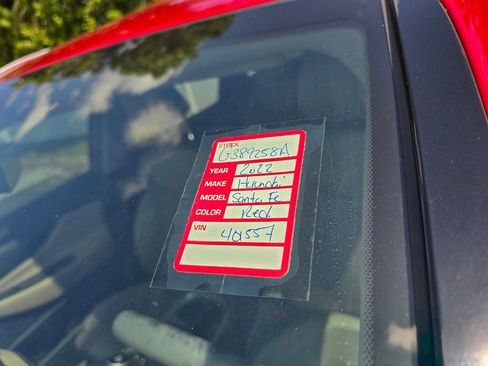 Used 2022 Hyundai Santa Fe SEL w/ Convenience Package FWD image 6