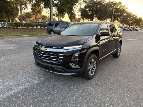 Used 2026 Chevrolet Equinox LT FWD image 1