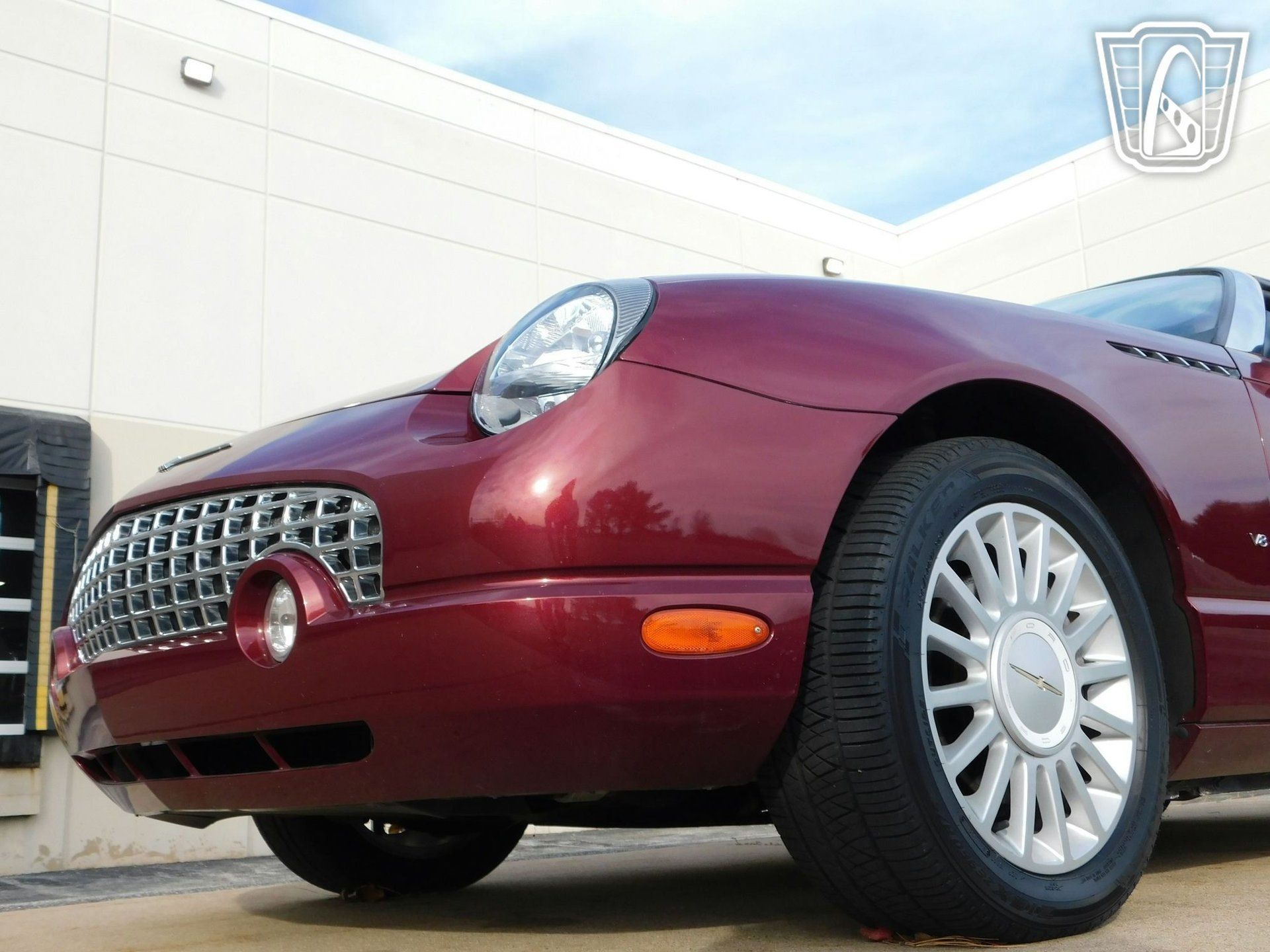 Used 2004 Ford Thunderbird RWD image 30