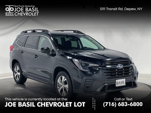 Used 2025 Subaru Ascent Premium AWD/4WD image 1