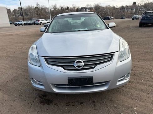 Used 2010 Nissan Altima 2.5 SL w/ SL Pkg image 7