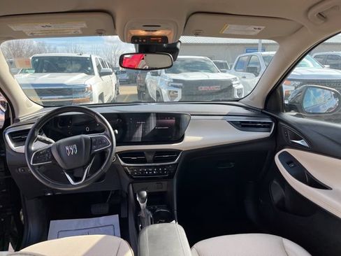 Used 2024 Buick Encore GX Avenir w/ Avenir Convenience Package FWD image 12