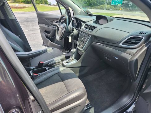 Used 2014 Buick Encore FWD image 9