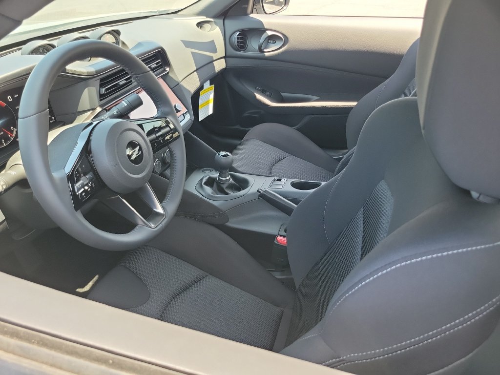 New 2027 Nissan Z Performance w/ Essentials Package (Sport) RWD image 3