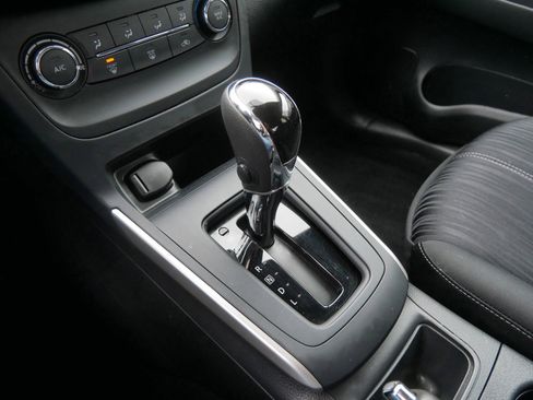 Used 2017 Nissan Sentra SV image 17