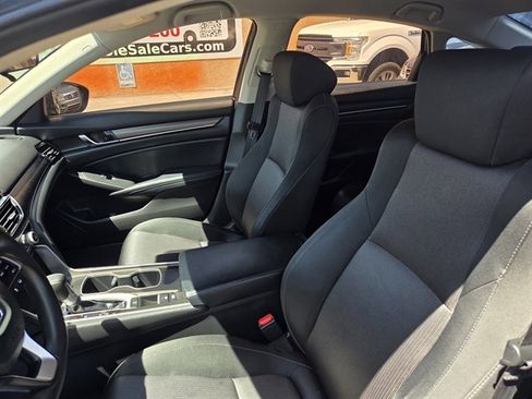 Used 2018 Honda Accord LX image 7