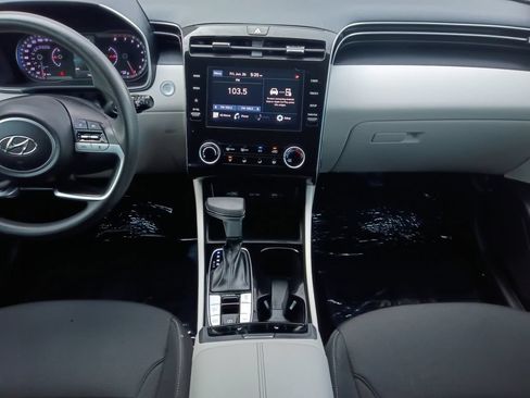 Used 2022 Hyundai Tucson SEL FWD image 3