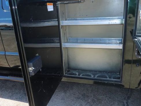Used 2015 Ford F250 XL RWD image 37