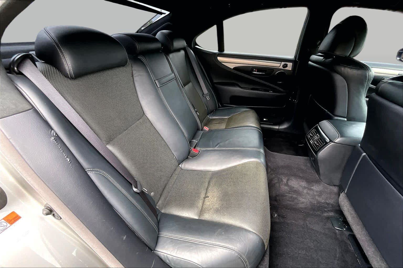 Used 2017 Lexus LS 460 F Sport w/ F Sport Package AWD/4WD image 19