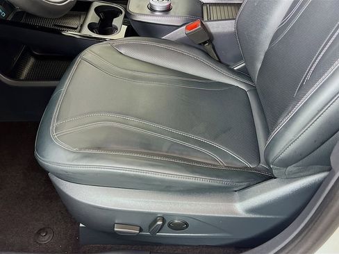 Used 2024 Ford Mustang Mach-E Premium image 21