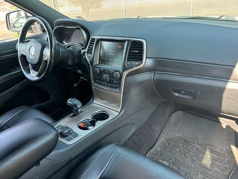 Used 2015 Jeep Grand Cherokee Limited w/ Trailer Tow Group IV AWD/4WD image 35