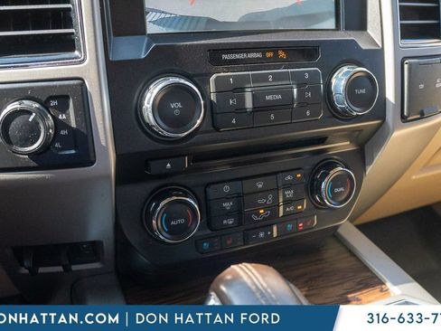Used 2018 Ford F150 Lariat AWD/4WD image 10