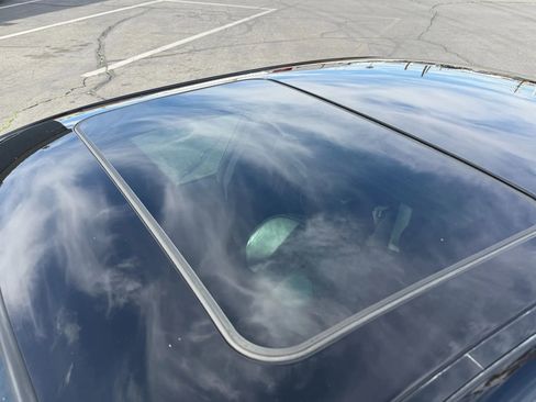 Used 2003 BMW M3 Coupe image 8