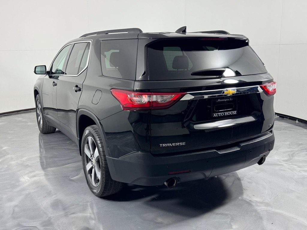Used 2019 Chevrolet Traverse LT w/ LT Premium Package FWD image 7