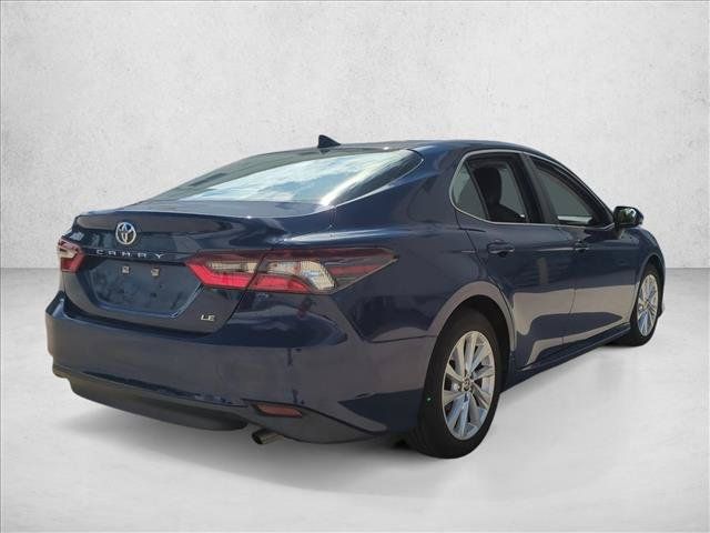 Used 2023 Toyota Camry LE FWD image 5