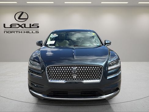 Used 2023 Lincoln Nautilus Reserve w/ Equipment Group 201A AWD/4WD image 2