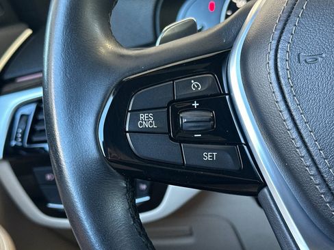 Used 2017 BMW 530i RWD image 29