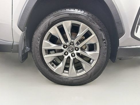 Used 2024 Toyota RAV4 XLE Premium w/ Weather Package AWD/4WD image 33