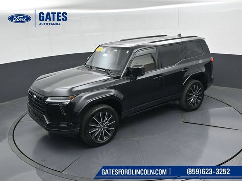 Used 2026 Lexus GX 550 w/ Accessory Package (2T) AWD/4WD image 58