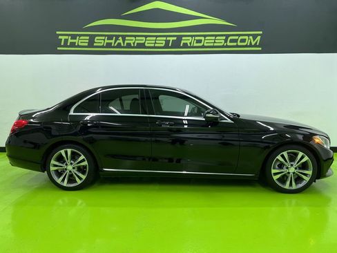 Used 2015 Mercedes-Benz C 300 Sedan image 11