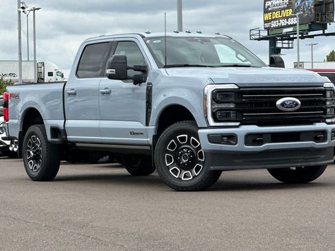 Used 2026 Ford F350 Platinum AWD/4WD image 2