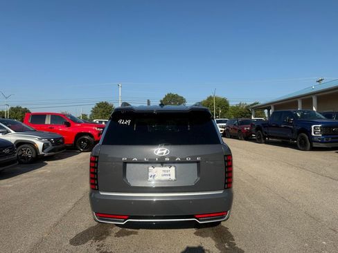 New 2026 Hyundai Palisade Calligraphy FWD image 7