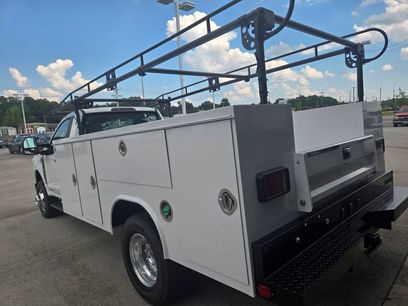 New 2026 Ford F350 XL w/ XL Chrome Package