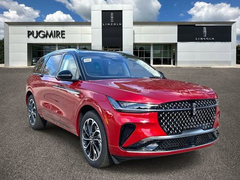 New 2026 Lincoln Nautilus Reserve image 1