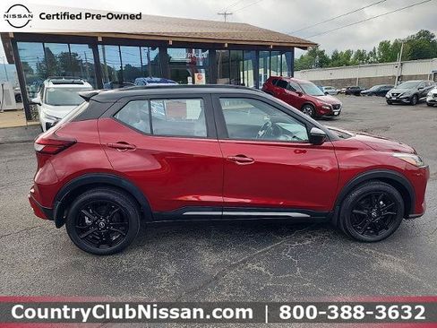 Certified 2024 Nissan Kicks SR w/ SR Premium Package FWD image 9