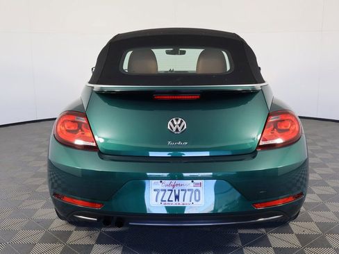 Used 2017 Volkswagen Beetle 1.8T S image 4