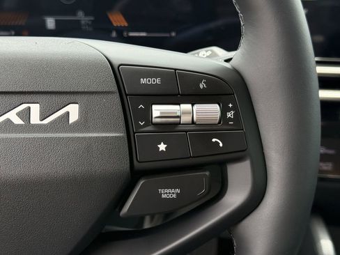 New 2026 Kia Sportage EX image 27