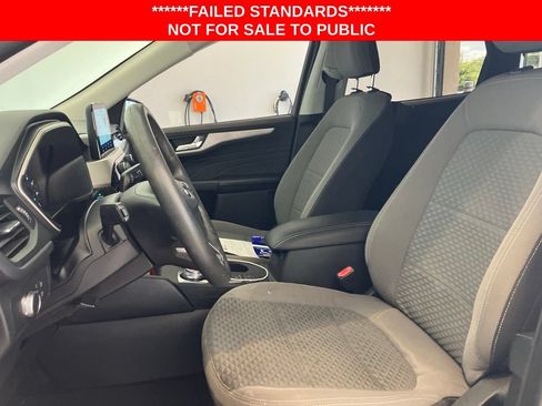 Used 2021 Ford Escape SE FWD image 18