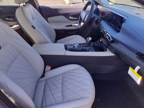 New 2026 Nissan Sentra SL w/ Floor Mat Package FWD image 11