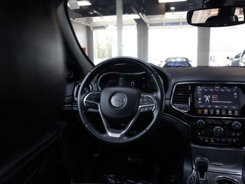 Used 2021 Jeep Grand Cherokee Limited w/ Quick Order Package 28K 80th AWD/4WD image 13