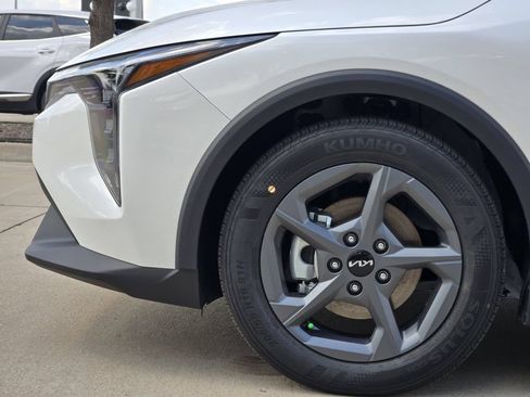 New 2026 Kia K4 FWD image 5