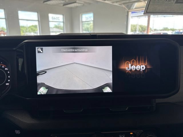 New 2026 Jeep Gladiator Sport AWD/4WD image 38