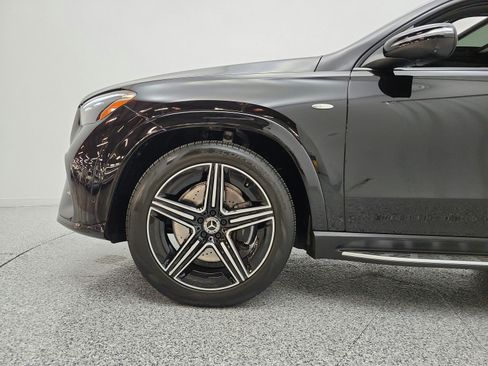 Used 2025 Mercedes-Benz GLE 450e 4MATIC image 22